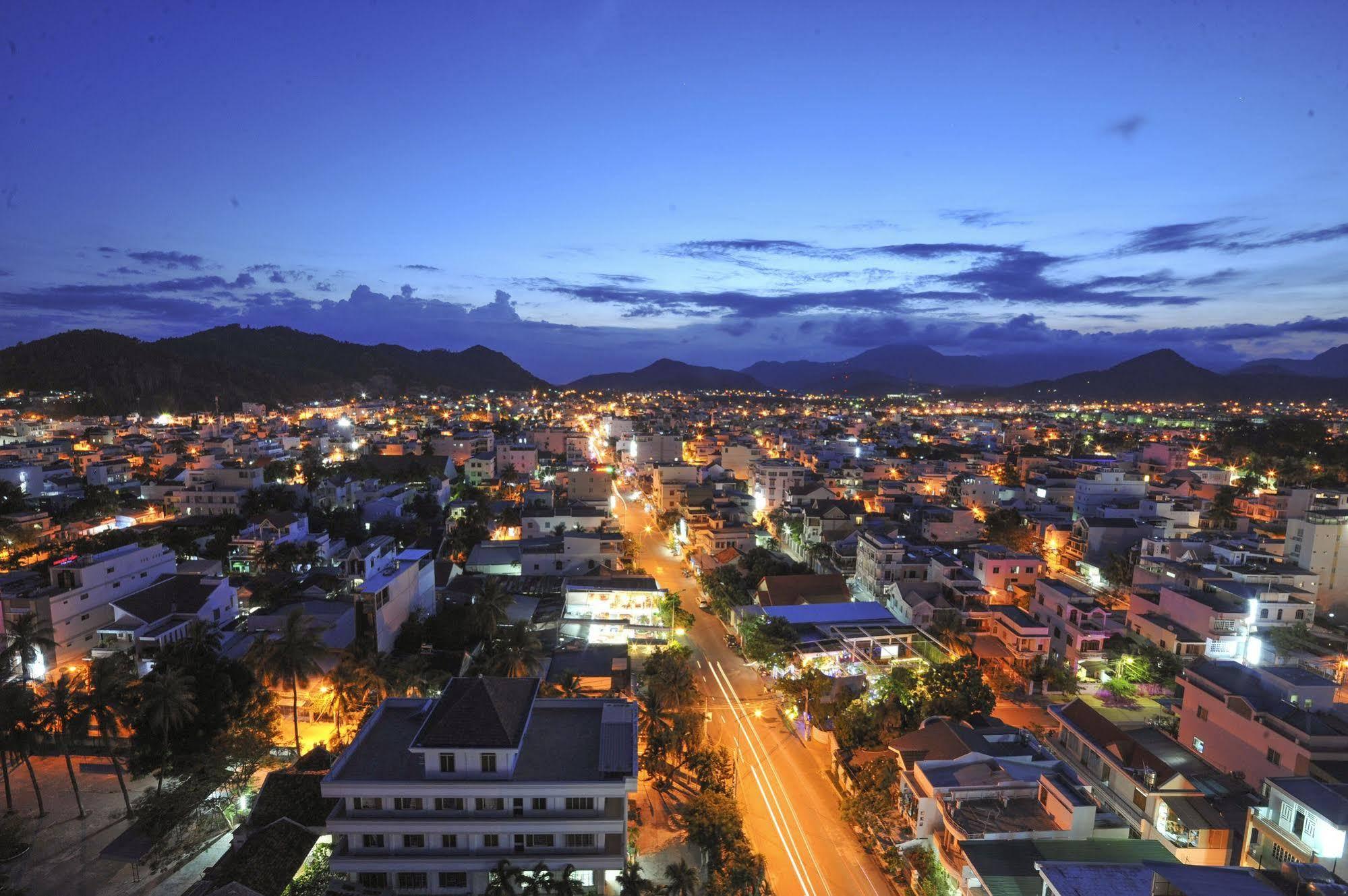 Seasing Boutique Hotel Nha Trang Exterior foto