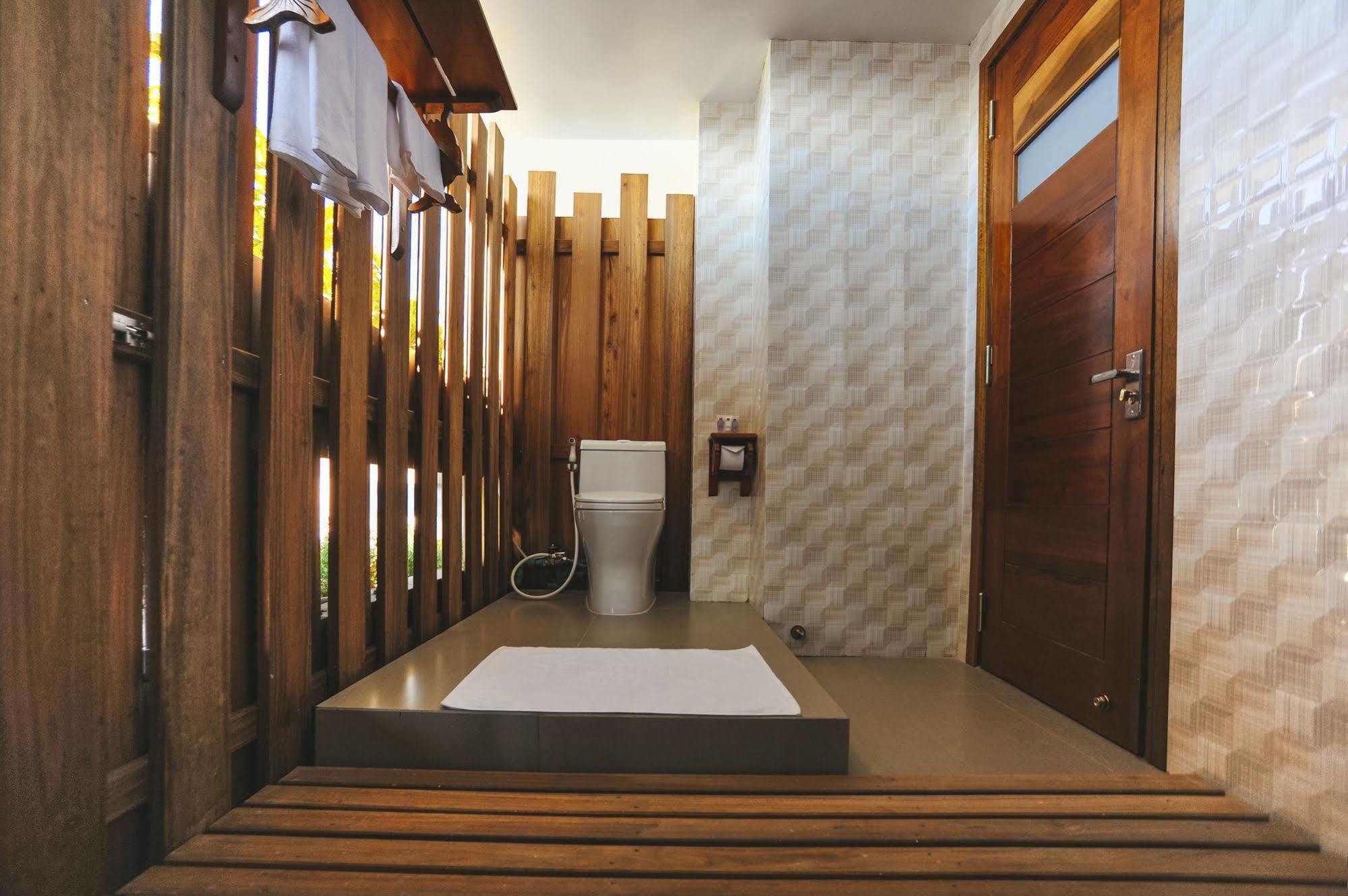 Seasing Boutique Hotel Nha Trang Exterior foto